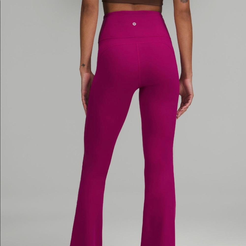 Lululemon Groove Pant SHR Flare Nulu